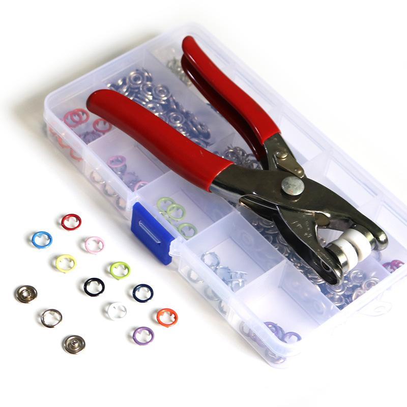 🧵 50% OFF! 🔘 DIY Button-Sewing Kit – Complete Toolkit, Easy to Use & Reinforces Your Clothes ✂️
