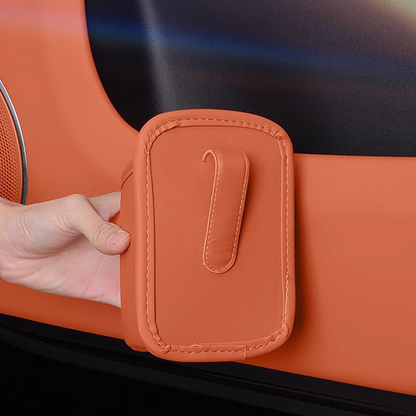 🚗50% OFF HOT SALE✨Universal PU Leather Car Door Cup Holder, Clip‑On Wide‑Mouth Car Storage Organizer for Drinks, Umbrella, Phone, Multi‑Purpose Car Interior Accessory