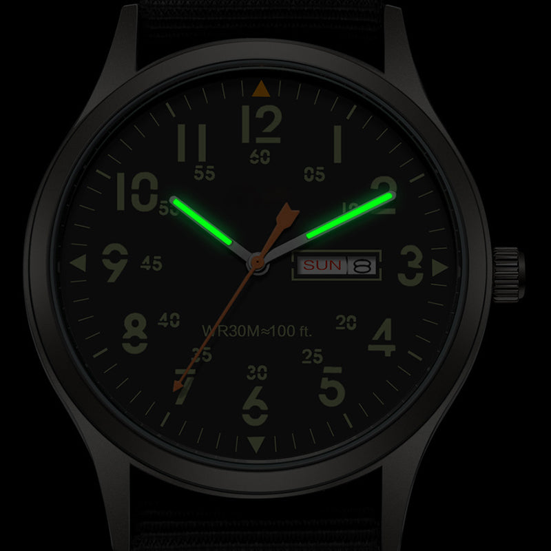 🏖️ 50% OFF – Limited Time ⌚✨ Men's Quartz Watch with Luminous Display – Glows in the Dark, Shines All Day! Classic Style for Any Occasion 👔